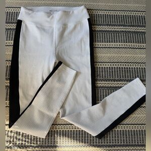 Women’s Year of Ours White and Black Thermal Leggings